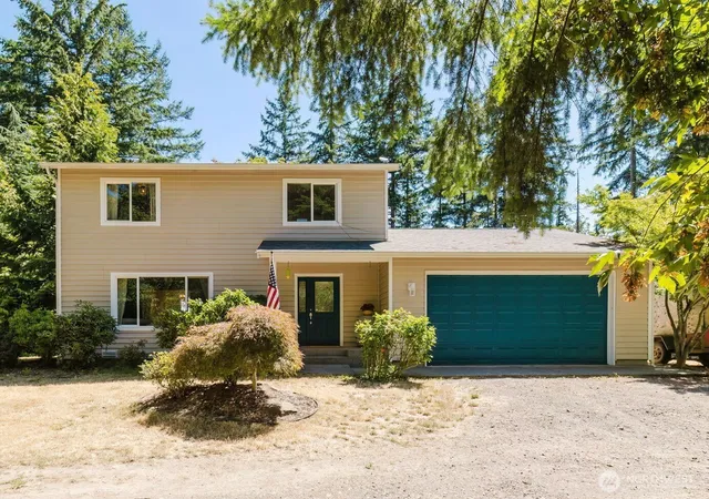 Photo 1 of Single family home for sale at 2867 Sand Dollar Rd W, Bremerton, WA 98312 | MLS# NWM2572800 | Listing updated on 2026-09-23