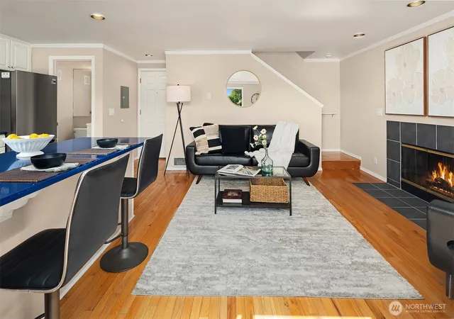 Photo 4 of Condo for sale at 3216 14Th Ave W #202, Seattle, WA 98119 | MLS# NWM2572812 | Listing updated on 2026-09-25