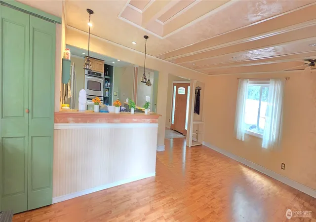 Photo 4 of Single family home for sale at 890 W Wynwood Dr, Shelton, WA 98584 | MLS# NWM2572822 | Listing updated on 2026-10-01
