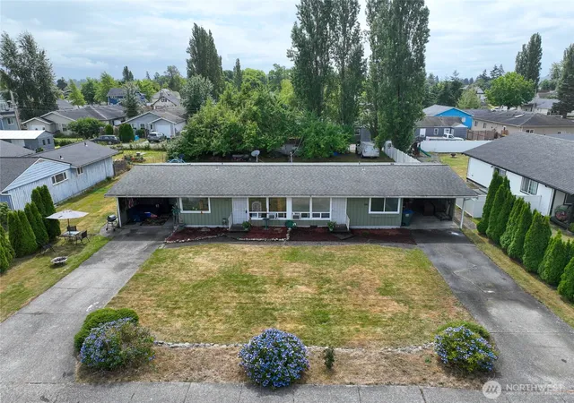 Photo 1 of Single family home for sale at 541 545 D St, Blaine, WA 98230 | MLS# NWM2572841 | Listing updated on 2026-09-30