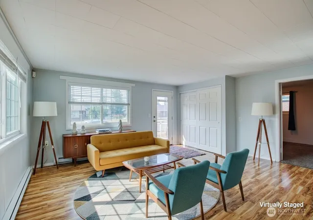 Photo 3 of Sale Pending at 317 E Burke Ave, Arlington, WA 98223 | MLS# NWM2572858 | Listing updated on 2026-09-25