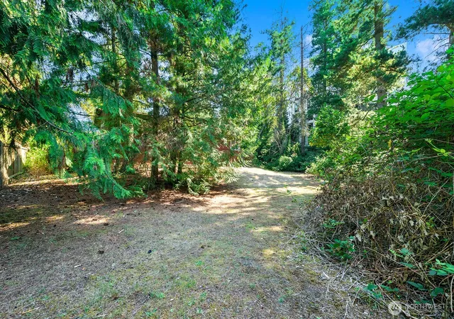 Photo 1 of Land for sale at 17552 12th Ave Ne, Shoreline, WA 98155 | MLS# NWM2572860 | Listing updated on 2026-09-30