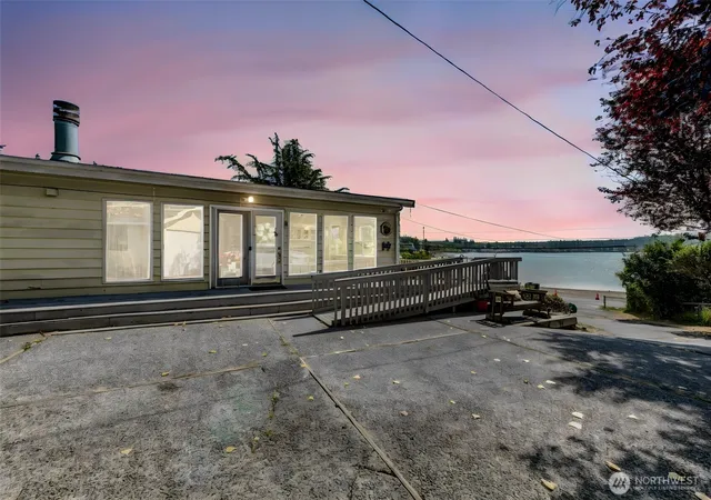 Photo 2 of Sale Pending at 7610 Hermosa Beach Rd, Tulalip, WA 98271 | MLS# NWM2572861 | Listing updated on 2026-09-21