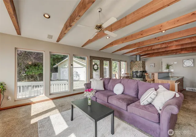 Photo 4 of Sale Pending at 7610 Hermosa Beach Rd, Tulalip, WA 98271 | MLS# NWM2572861 | Listing updated on 2026-09-21