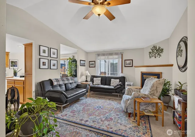 Photo 4 of Single family home for sale at 27215 Manor Pl Nw, Stanwood, WA 98292 | MLS# NWM2572864 | Listing updated on 2026-09-26