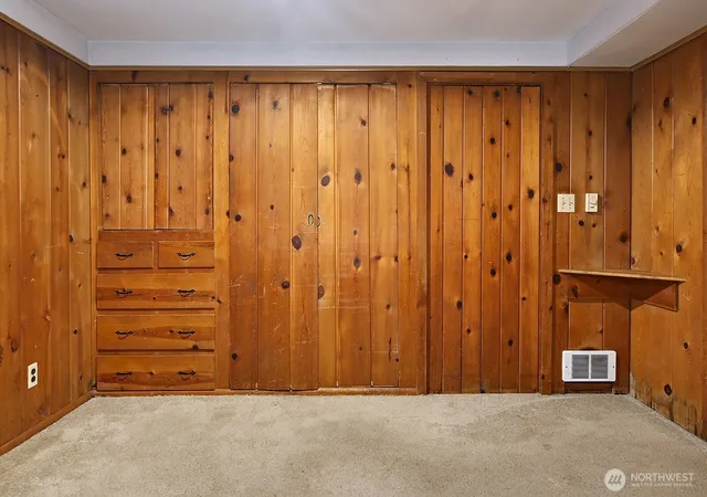 Photo 30 of Townhouse for sale at 5262 15Th Ave Ne, Seattle, WA 98105 | MLS# NWM2572894 | Listing updated on 2026-10-12