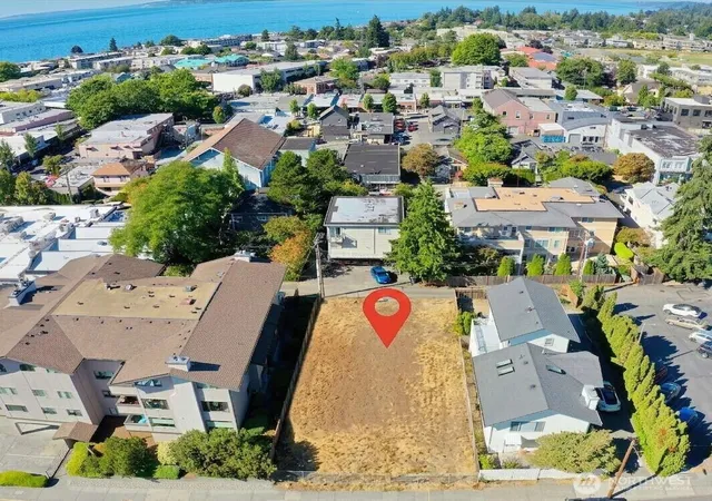 Photo 2 of Land for sale at 527 Maple St, Edmonds, WA 98020 | MLS# NWM2572897 | Listing updated on 2026-09-25