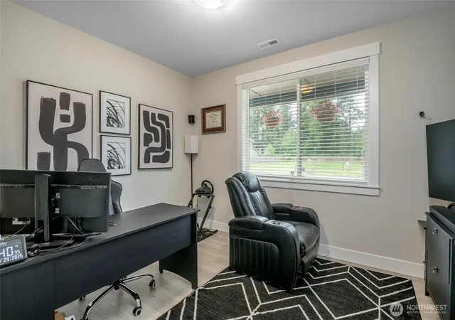 Photo 4 of Single family home for sale at 12228 146Th St Ct E, Puyallup, WA 98374 | MLS# NWM2572900 | Listing updated on 2026-10-01