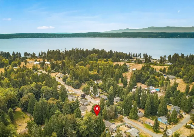 Photo 4 of Single family home for sale at 1447 Christine Lane, Camano Island, WA 98282 | MLS# NWM2572903 | Listing updated on 2026-10-01