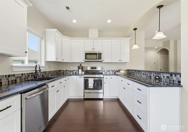 Photo 1 of Single family home for sale at 4216 S Conway Pl, Kennewick, WA 99337 | MLS# NWM2572909 | Listing updated on 2026-09-25