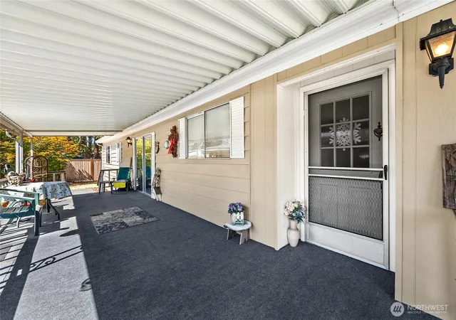 Photo 2 of Manufactured home for sale at 12414 112th Avenue E #47, Puyallup, WA 98374 | MLS# NWM2572912 | Listing updated on 2026-09-25