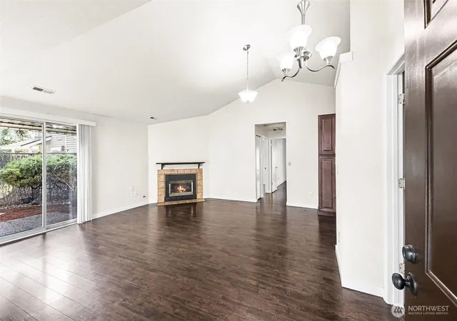 Photo 3 of Single family home for sale at 9103 183Rd Ave Ne, Redmond, WA 98052 | MLS# NWM2572913 | Listing updated on 2026-09-25