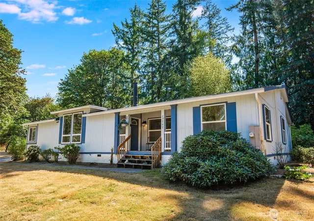 Photo 3 of Sale Pending at 29707 113Th Ave E, Graham, WA 98338 | MLS# NWM2572924 | Listing updated on 2026-09-02