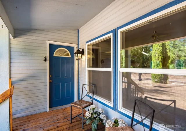 Photo 4 of Sale Pending at 29707 113Th Ave E, Graham, WA 98338 | MLS# NWM2572924 | Listing updated on 2026-09-02