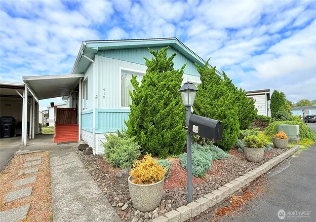 Photo 1 of Sale Pending at 419 Carefree Cir, Aberdeen, WA 98520 | MLS# NWM2572938 | Listing updated on 2026-08-27