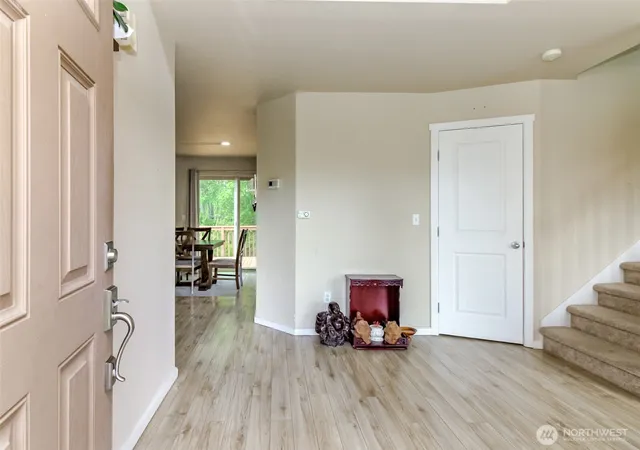 Photo 4 of Single family home for sale at 9506 10Th Ave E, Tacoma, WA 98445 | MLS# NWM2572954 | Listing updated on 2026-09-19