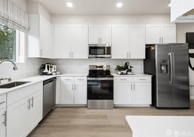 Photo 3 of Townhouse for sale at 26930 187Th Pl Se #102, Covington, WA 98042 | MLS# NWM2572963 | Listing updated on 2026-09-25