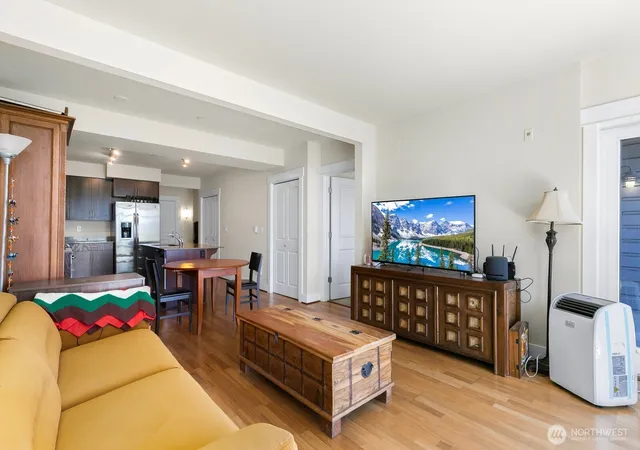 Photo 3 of Condo for sale at 699 John St #516, Seattle, WA 98109 | MLS# NWM2572971 | Listing updated on 2026-09-25