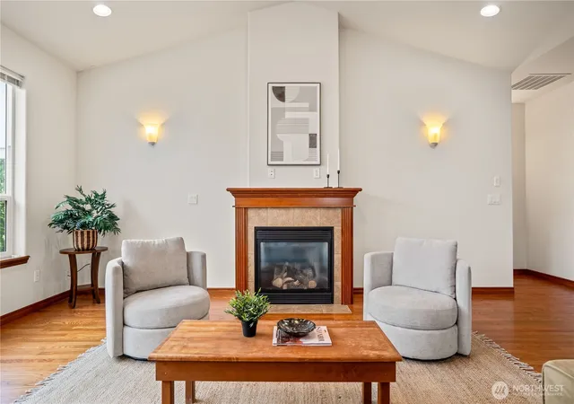 Photo 3 of Sale Pending at 4138 Silverbell Wy, Bellingham, WA 98226 | MLS# NWM2572975 | Listing updated on 2026-09-25