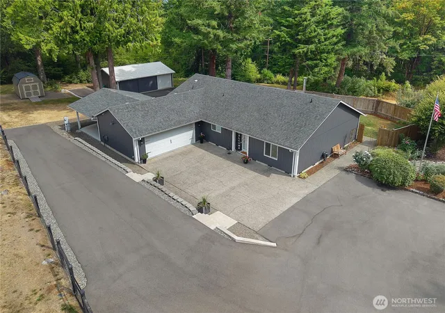 Photo 3 of Single family home for sale at 6424 75th Ave Ne, Olympia, WA 98516 | MLS# NWM2573019 | Listing updated on 2026-09-25