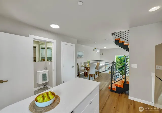 Photo 4 of Single family home for sale at 2535 S I St #E, Tacoma, WA 98405 | MLS# NWM2573030 | Listing updated on 2026-09-25