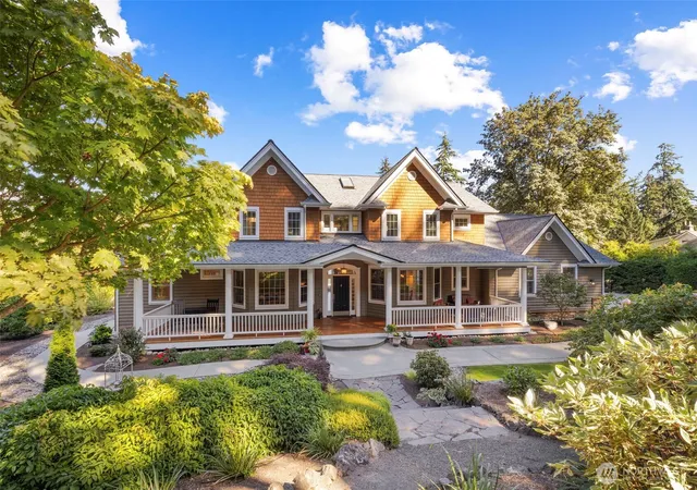 Photo 3 of Sale Pending at 3696 Lavender Ln Ne, Bainbridge Island, WA 98110 | MLS# NWM2573033 | Listing updated on 2026-09-05