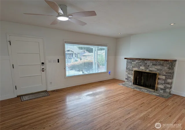 Photo 2 of Single family home for sale at 613 Hobson St, Walla Walla, WA 99362 | MLS# NWM2573045 | Listing updated on 2026-09-21
