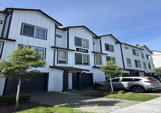 Photo 1 of Townhouse for sale at 2007 101st Ave Se #2, Lake Stevens, WA 98258 | MLS# NWM2573062 | Listing updated on 2026-09-30