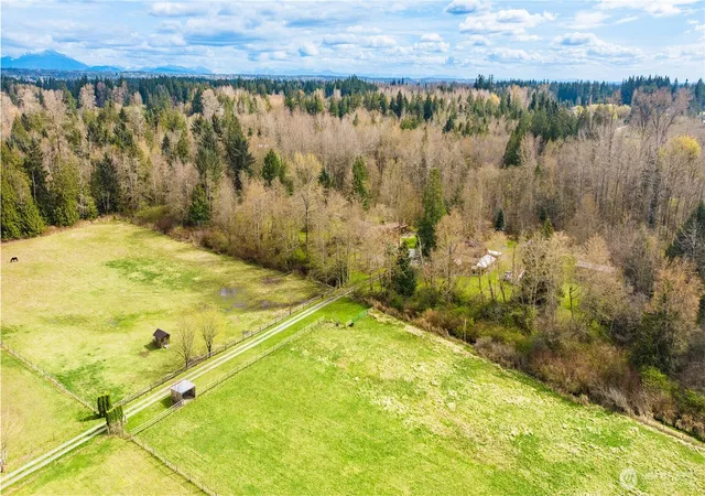 Photo 2 of Sale Pending at 19529 17th Dr Ne, Arlington, WA 98223 | MLS# NWM2573065 | Listing updated on 2026-09-25