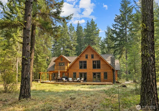 Photo 1 of Single family home for sale at 1611 Larkspur Loop, Cle Elum, WA 98922 | MLS# NWM2573071 | Listing updated on 2026-09-20