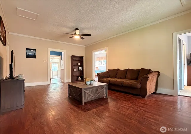 Photo 4 of Single family home for sale at 678 4Th Ave N, Okanogan, WA 98840 | MLS# NWM2573100 | Listing updated on 2026-08-27