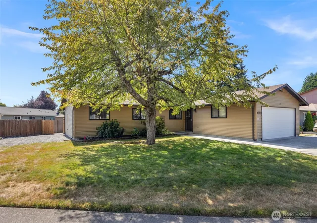Single family home for sale at 5628 95th Street NE, Marysville, WA 98270 | MLS# NWM2573111