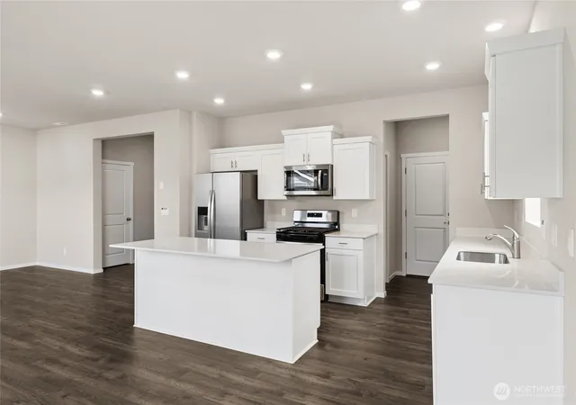 Photo 4 of Sale Pending at 28102 75Th Dr Nw #19, Stanwood, WA 98292 | MLS# NWM2573113 | Listing updated on 2026-09-30