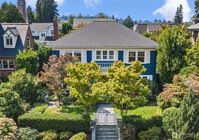 Photo 1 of Single family home for sale at 3115 Cascadia Ave S, Seattle, WA 98144 | MLS# NWM2573120 | Listing updated on 2026-09-30