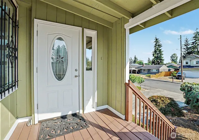 Photo 3 of Sale Pending at 517 E 68Th St, Tacoma, WA 98404 | MLS# NWM2573125 | Listing updated on 2026-09-28