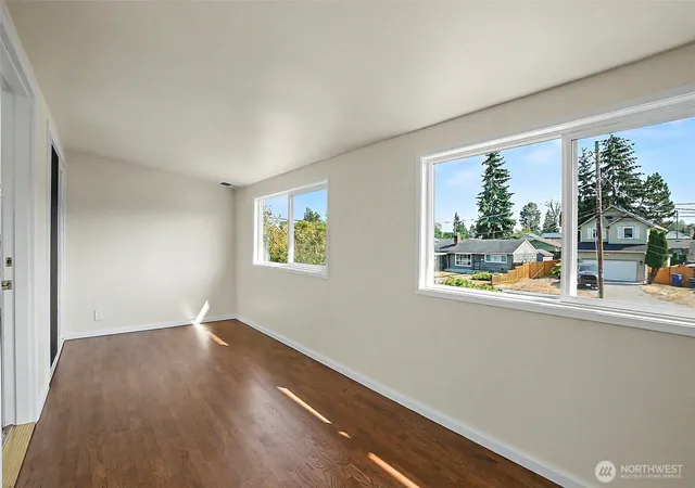 Photo 4 of Sale Pending at 517 E 68Th St, Tacoma, WA 98404 | MLS# NWM2573125 | Listing updated on 2026-09-28