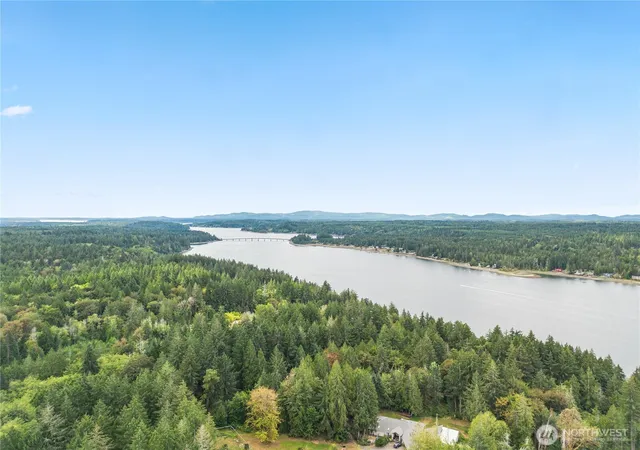Photo 3 of Single family home for sale at 1011 E Sunset Hill Rd, Shelton, WA 98584 | MLS# NWM2573126 | Listing updated on 2026-09-23