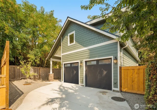 Photo 1 of Single family home for sale at 10530 Ashworth Ave N #B, Seattle, WA 98133 | MLS# NWM2573129 | Listing updated on 2026-09-25