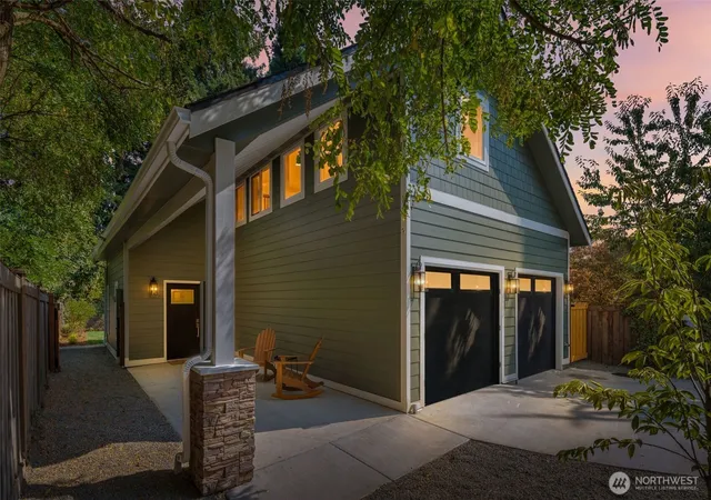 Photo 2 of Single family home for sale at 10530 Ashworth Ave N #B, Seattle, WA 98133 | MLS# NWM2573129 | Listing updated on 2026-09-25
