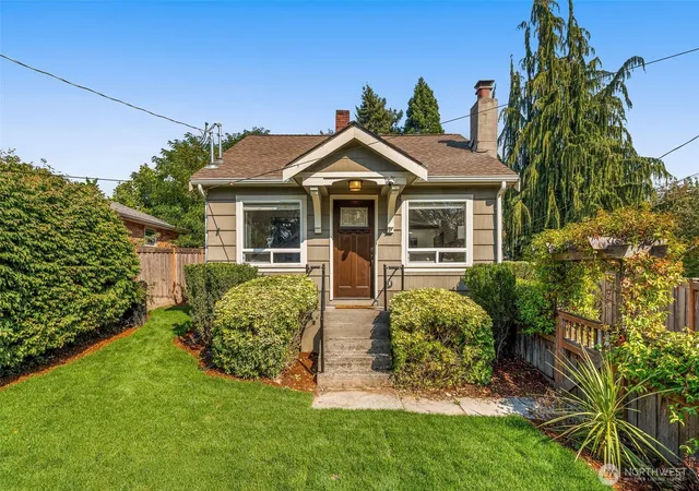 Photo 1 of Single family home for sale at 10530 Ashworth Ave N, Seattle, WA 98133 | MLS# NWM2573137 | Listing updated on 2026-09-25