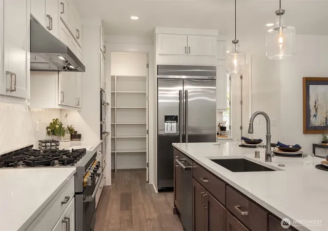 Photo 4 of Single family home for sale at 14856 Hs#3 Ne 2Nd Ct, Bellevue, WA 98007 | MLS# NWM2573142 | Listing updated on 2026-10-03