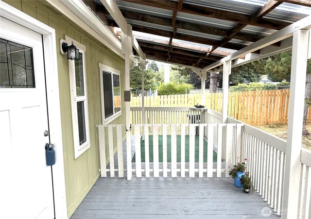 Photo 3 of Manufactured home for sale at 8329 19Th Ave Ct E #14, Tacoma, WA 98404 | MLS# NWM2573143 | Listing updated on 2026-09-25