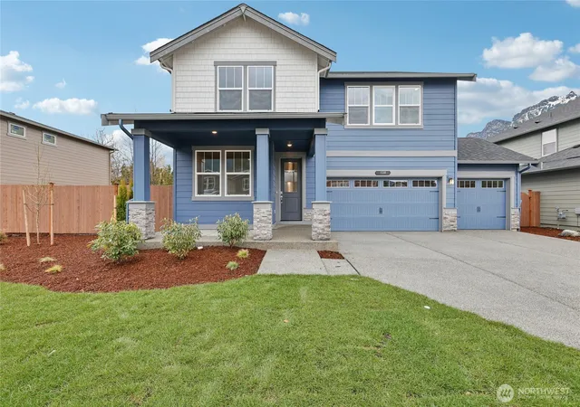 Photo 3 of Single family home for sale at 587 Se 12th Pl #22, North Bend, WA 98045 | MLS# NWM2573160 | Listing updated on 2026-09-27