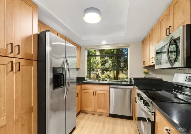 Photo 4 of Condo for sale at 11506 Ne 128Th St #22, Kirkland, WA 98034 | MLS# NWM2573168 | Listing updated on 2026-09-25