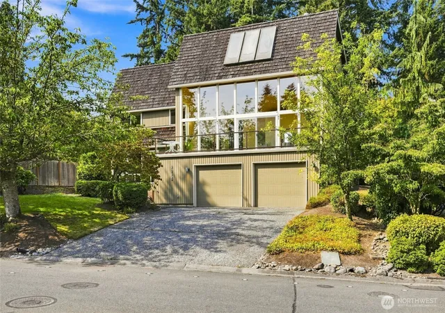 Photo 2 of Single family home for sale at 2315 140th Pl Se, Mill Creek, WA 98012 | MLS# NWM2573172 | Listing updated on 2026-10-02