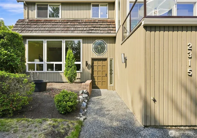 Photo 3 of Single family home for sale at 2315 140th Pl Se, Mill Creek, WA 98012 | MLS# NWM2573172 | Listing updated on 2026-10-02