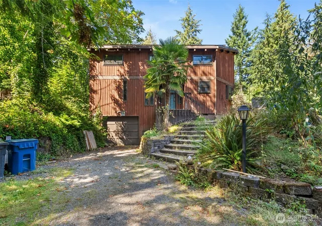 Photo 1 of Single family home for sale at 19826 Se 192nd St, Renton, WA 98058 | MLS# NWM2573175 | Listing updated on 2026-09-25