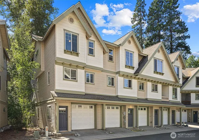 Photo 1 of Townhouse for sale at 215 Sagebrook Ln, Cle Elum, WA 98922 | MLS# NWM2573193 | Listing updated on 2026-09-25