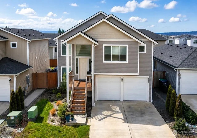 Photo 1 of Sale Pending at 4334 69th Ave Ne, Marysville, WA 98270 | MLS# NWM2573212 | Listing updated on 2026-09-25