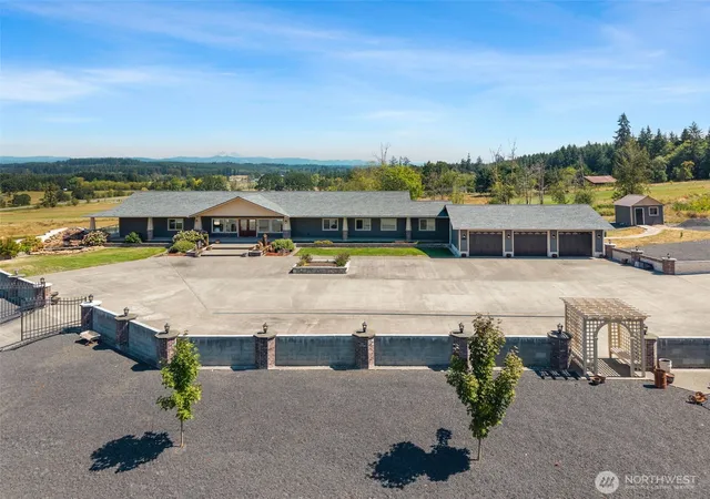 Photo 2 of Single family home for sale at 139 Coulson Rd, Chehalis, WA 98532 | MLS# NWM2573218 | Listing updated on 2026-09-25